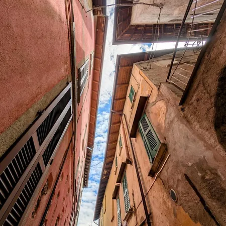 Via Torrazza 19 دونغو